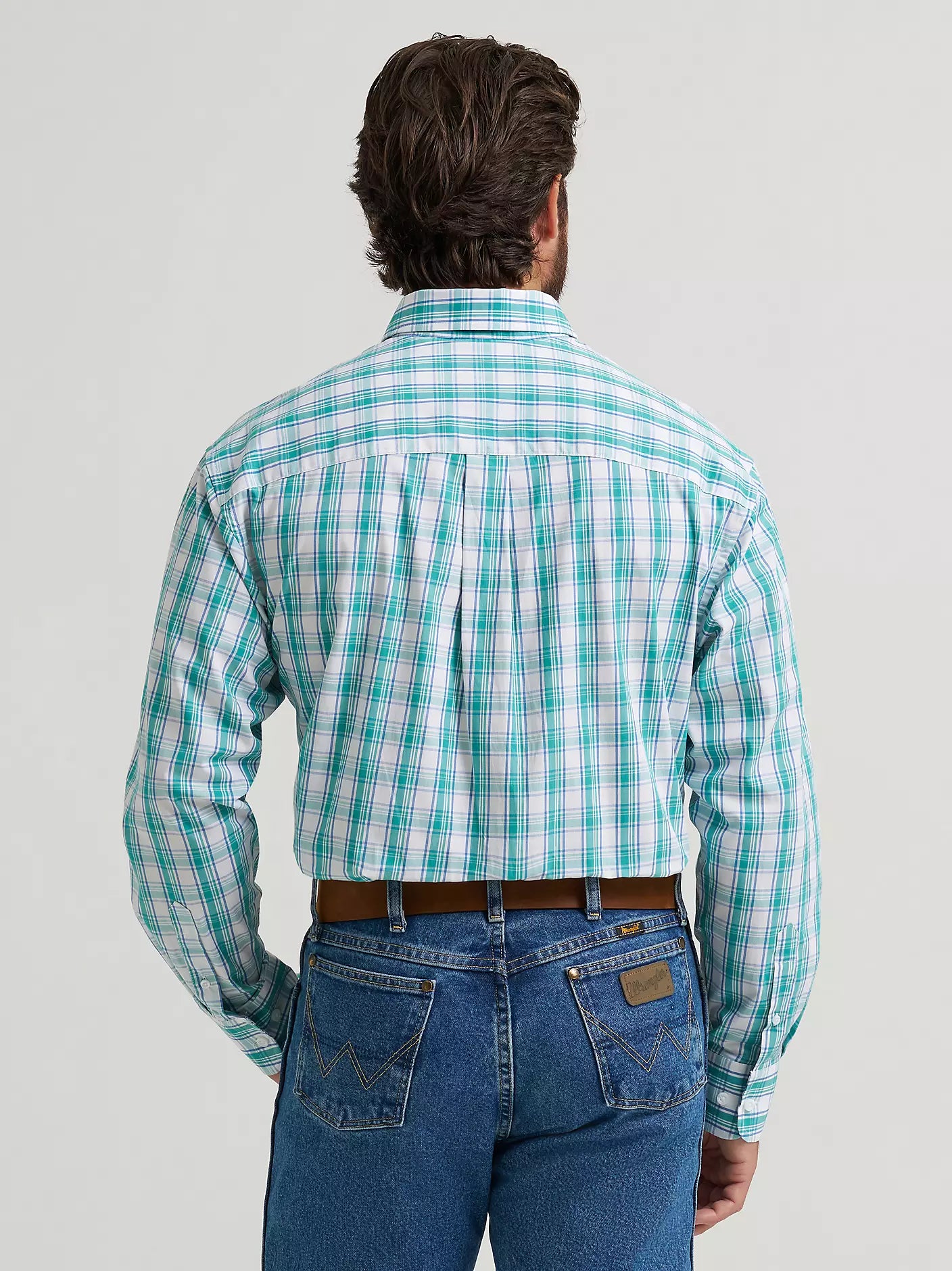 Wrangler Mens George Strait Teal Plaid Long Sleeve One Pocket Button Down Shirt Wrangler Mens George Strait Teal Plaid Long Sleeve One Pocket Button Down Shirt