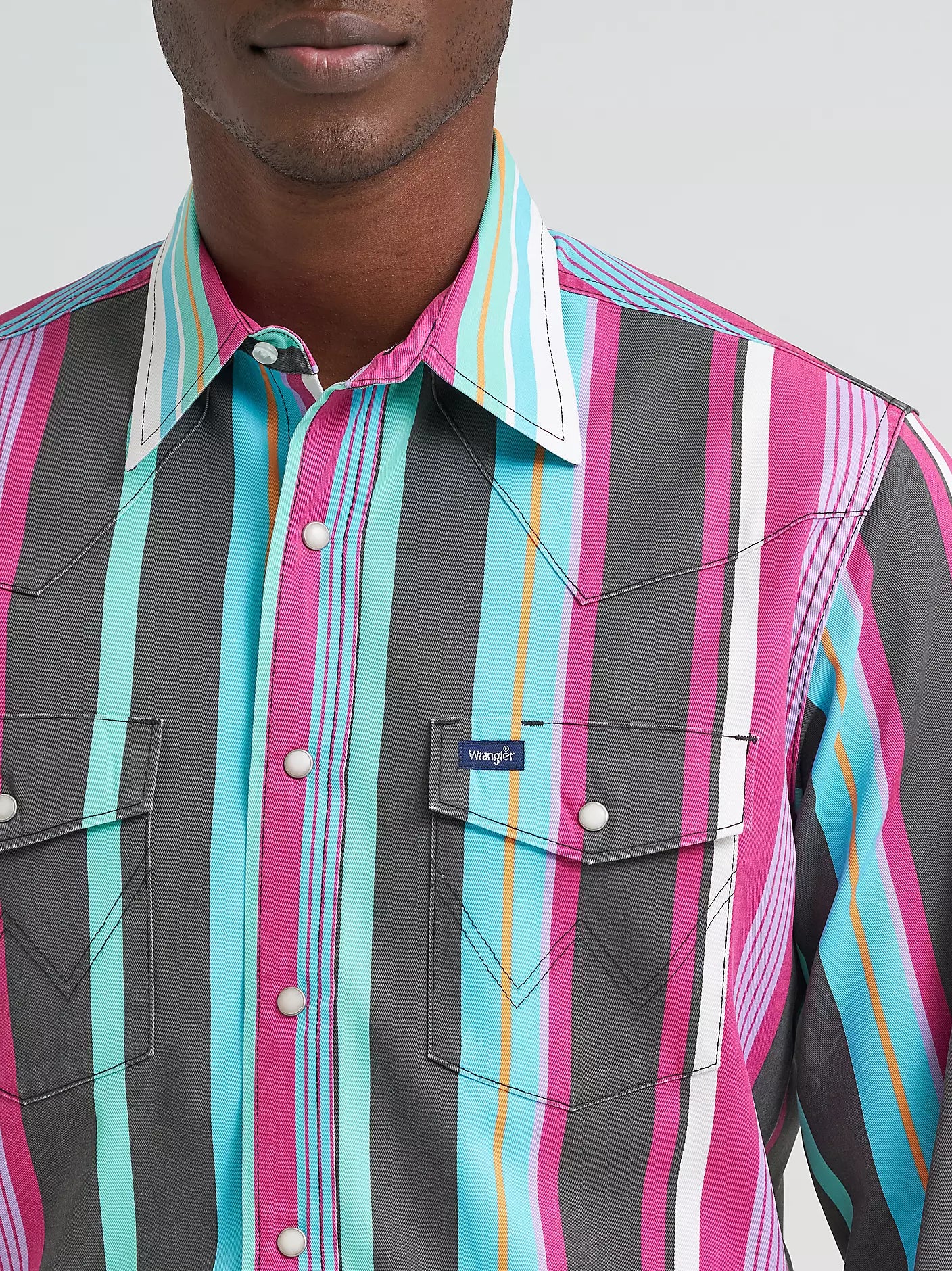 Wrangler Vintage-Inspired Brushpopper Western Snap Workshirt in Dester Dusk