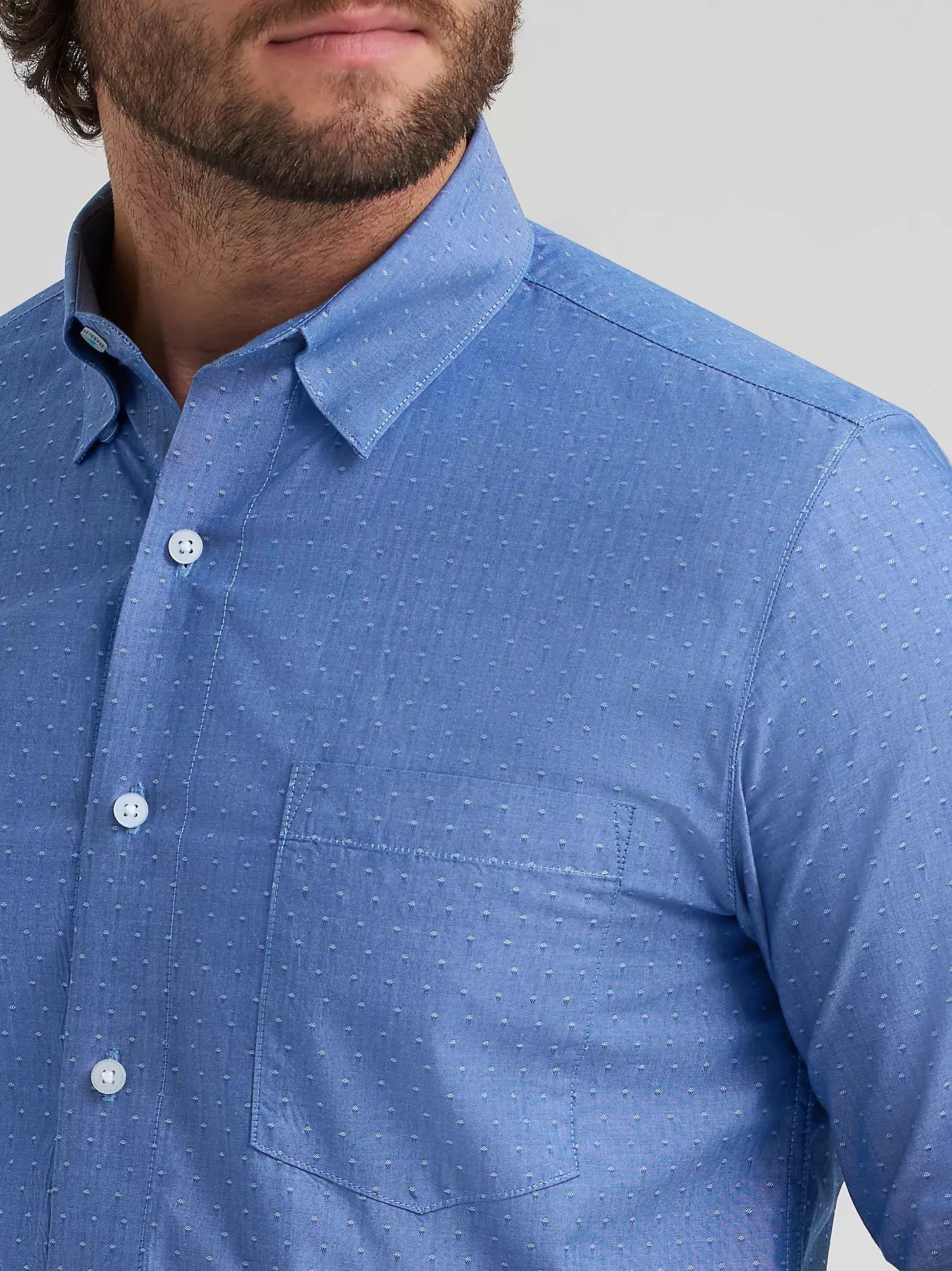 Wrangler Men's Cody Johnson One Pocket Button Down Shirt in Arrow Dots