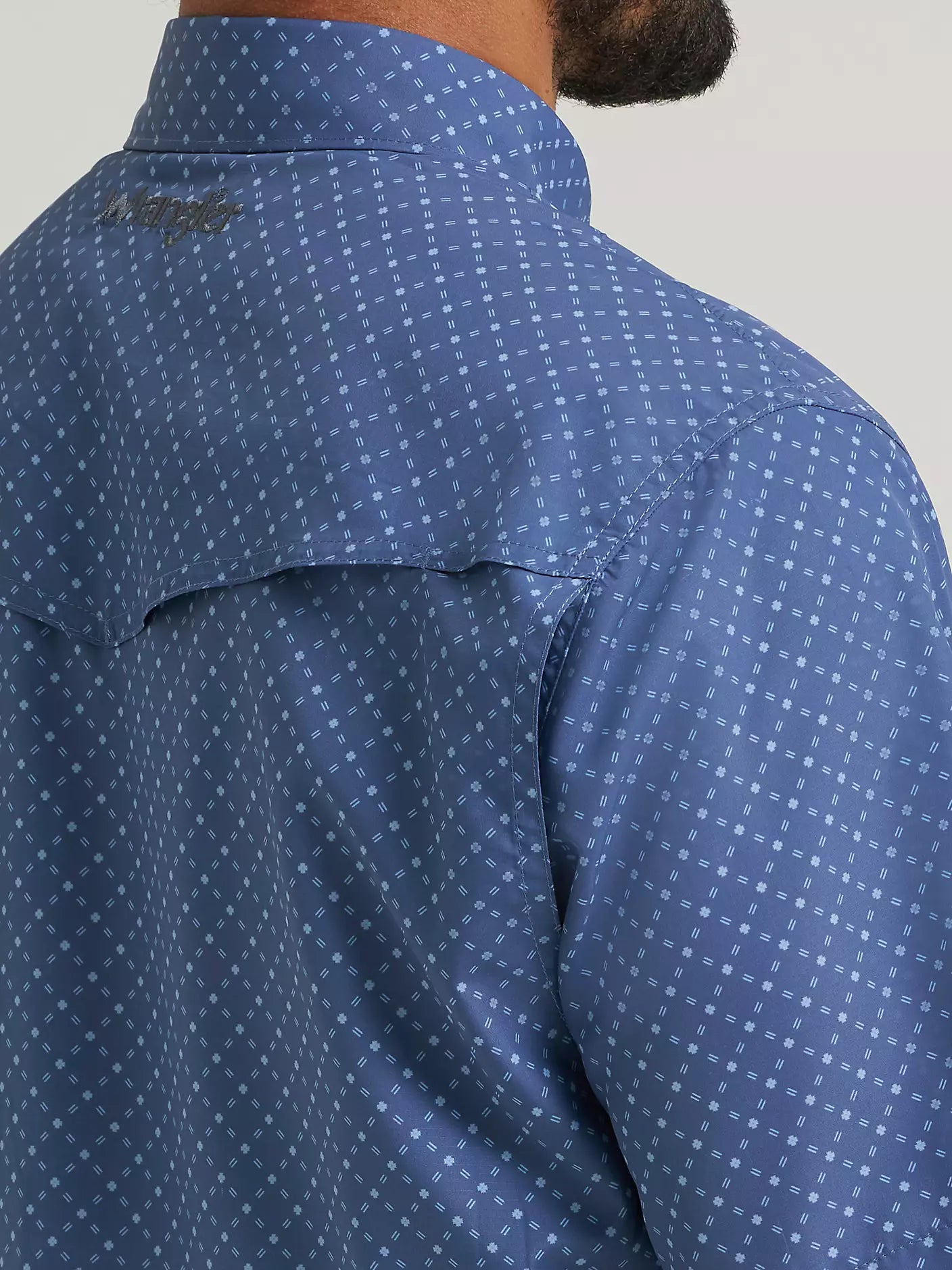 Wrangler All Terrain Gear Men's Performance Print Shirt in Indigo