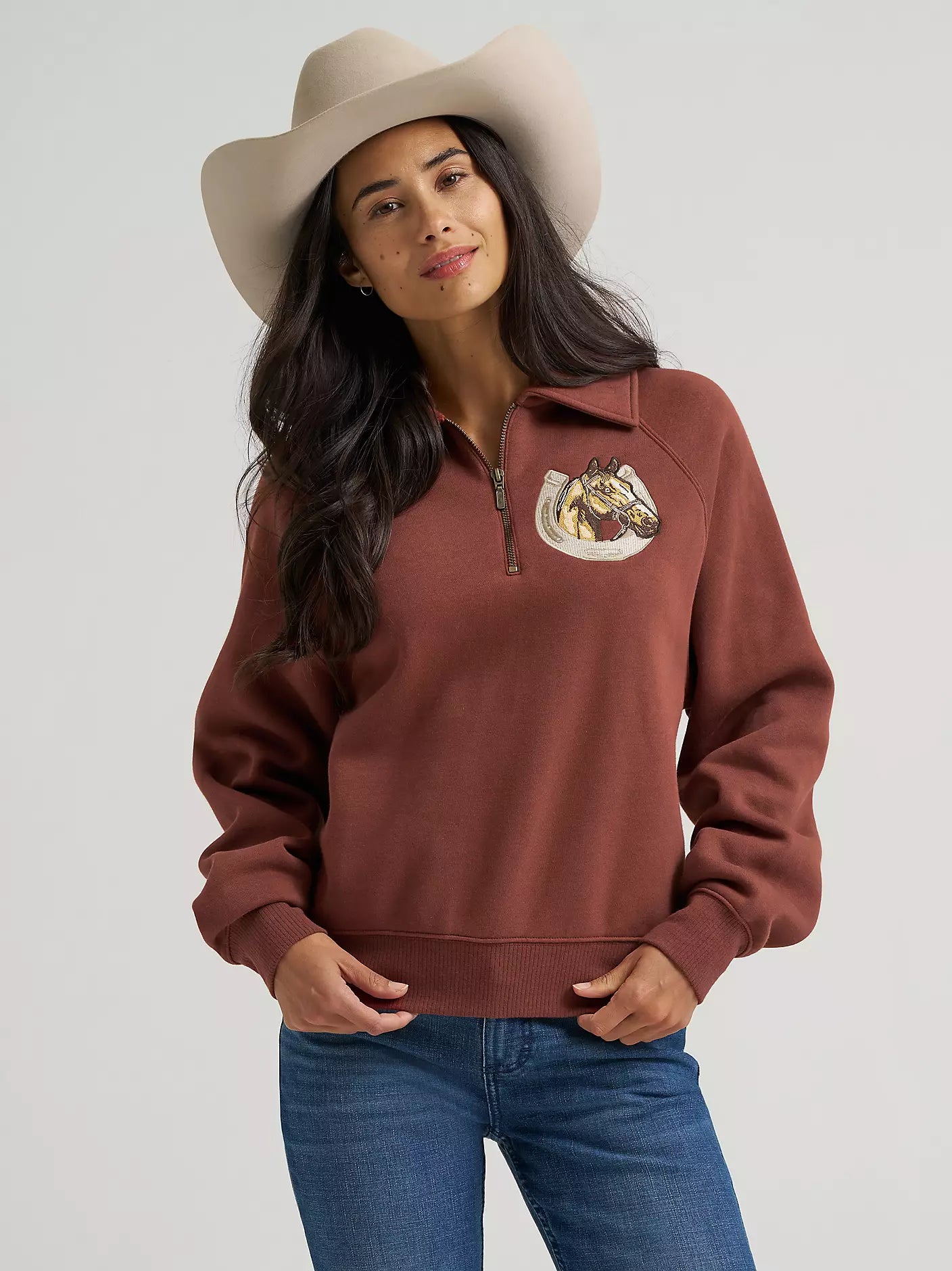 Wrangler Women's Horseshoe Collared Zip Pullover in Burgundy