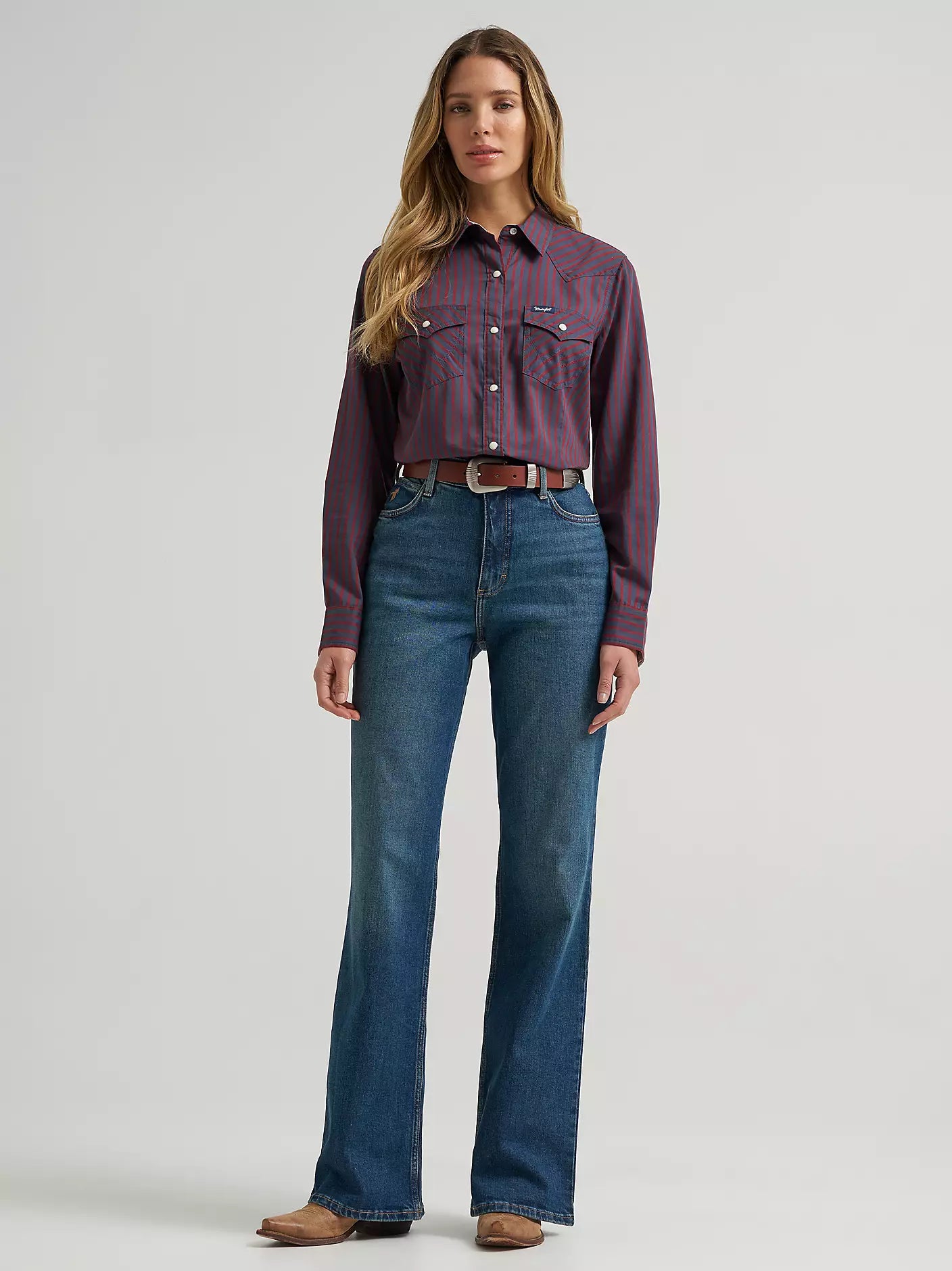 Wrangler Olivia Western Slim Snap Shirt in Burgundy