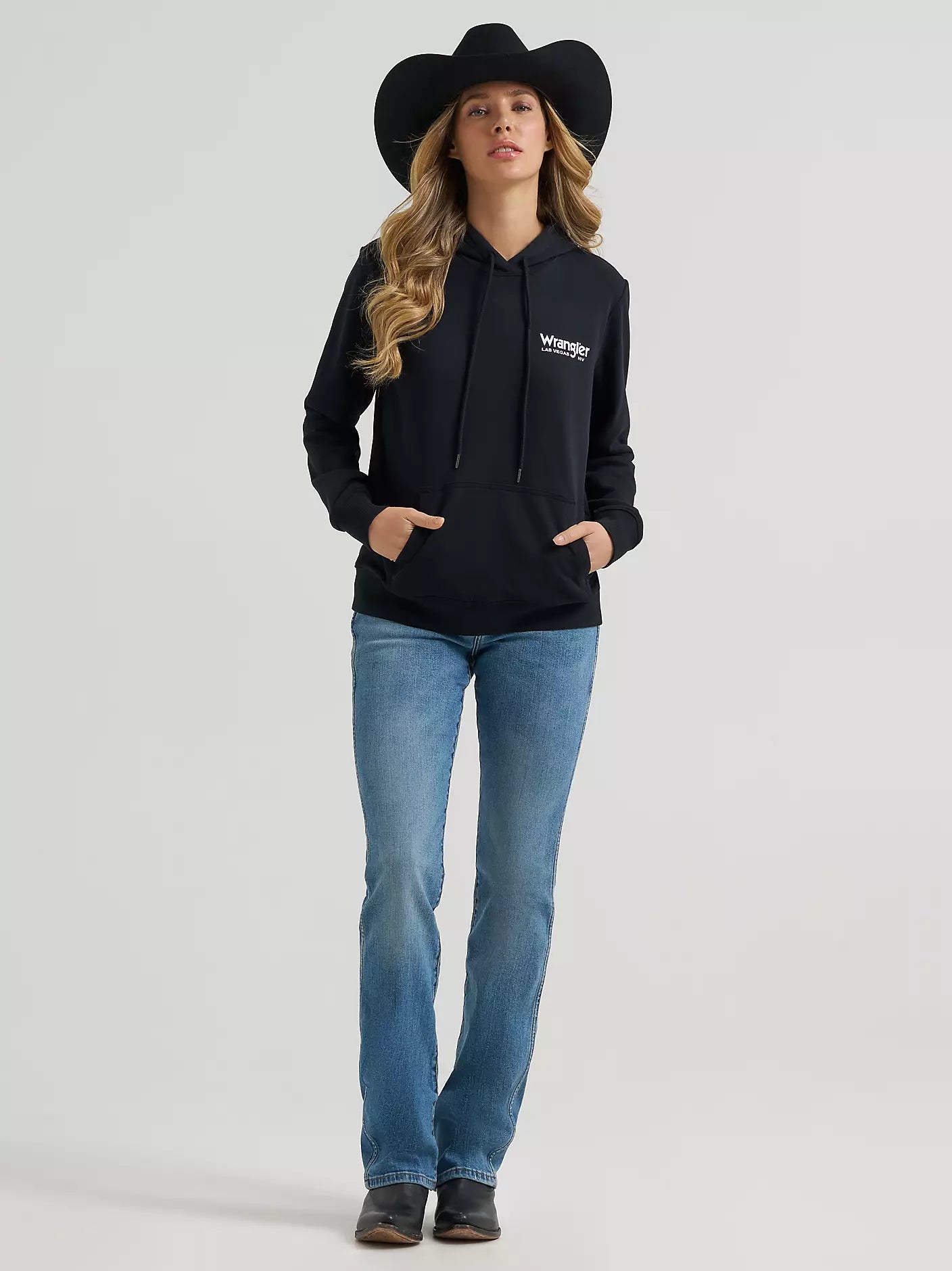 Wrangler NFR Hoodie in Black Beauty