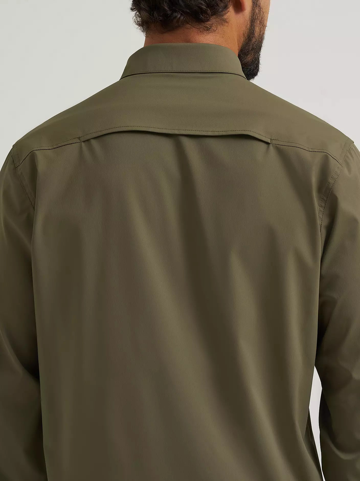 Wrangler All Terrain Gear Men's Live-In Solid Shirt in Olive Night