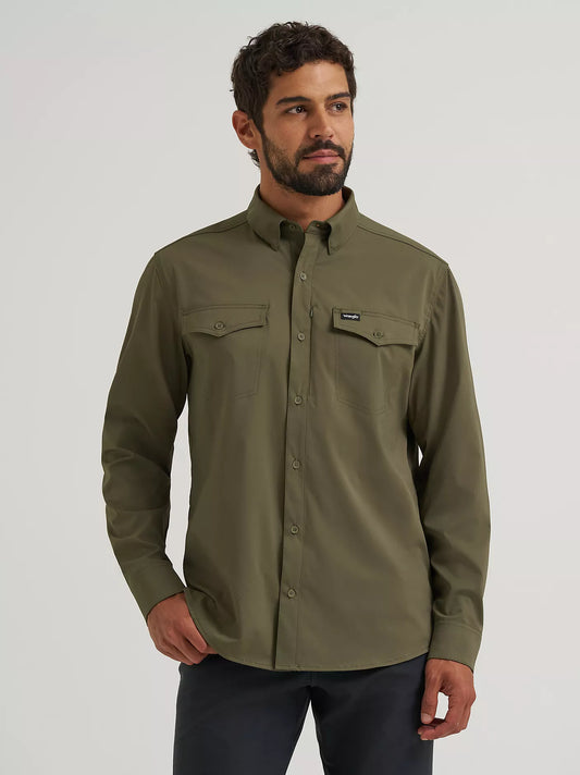 Wrangler All Terrain Gear Men's Live-In Solid Shirt in Olive Night
