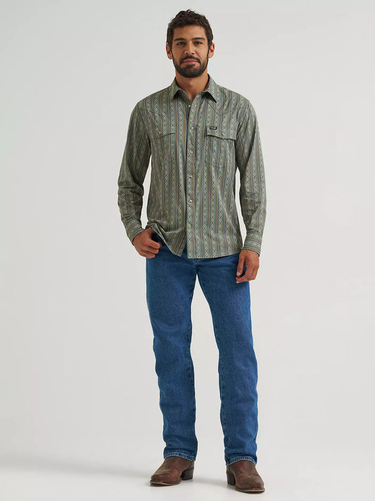 Wrangler All Terrain Gear Men's Technical Shirt in Dark Forest