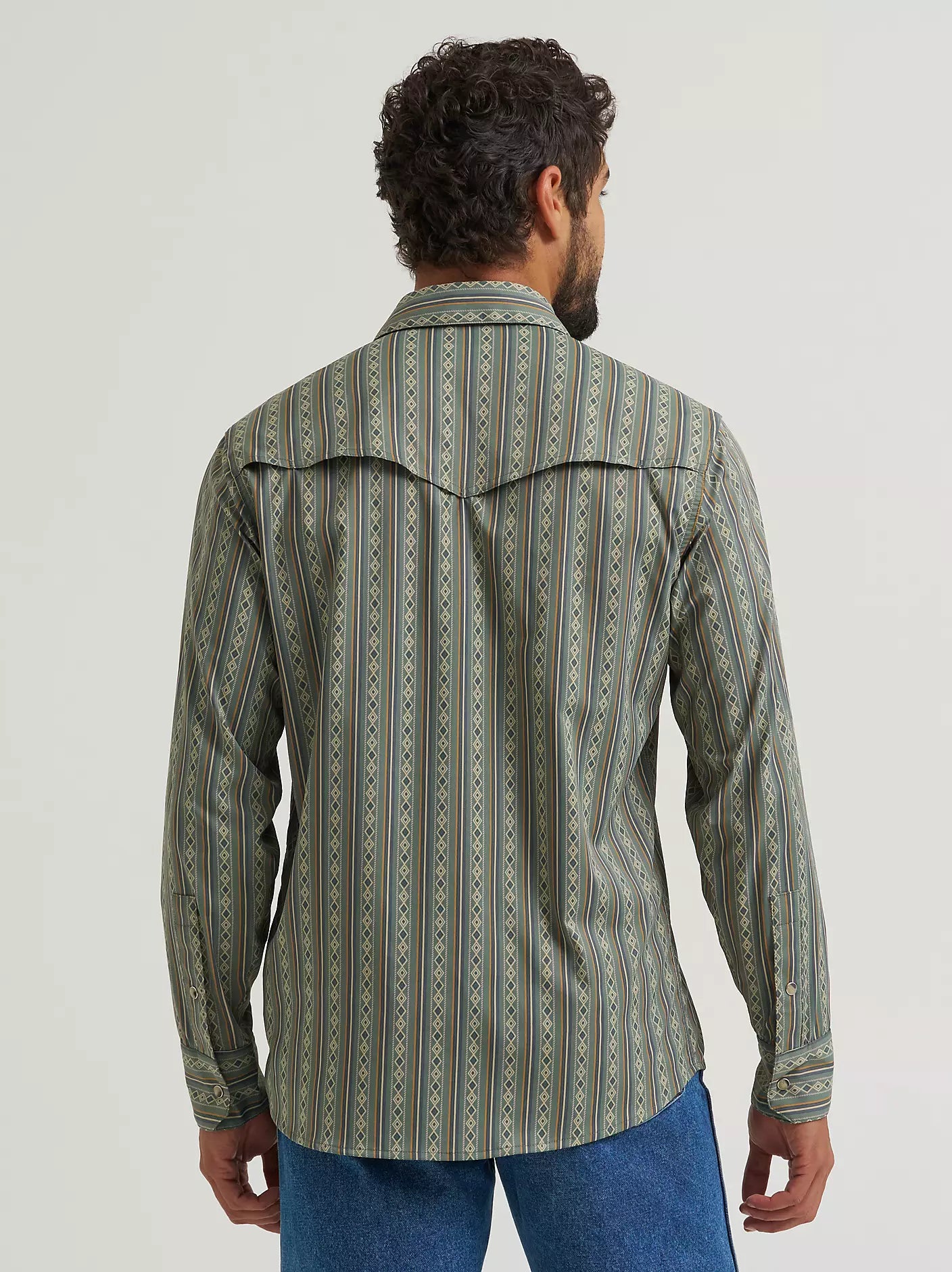 Wrangler All Terrain Gear Men's Technical Shirt in Dark Forest