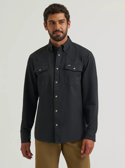 Wrangler All Terrain Gear Men's Technical Shirt in Jet Black