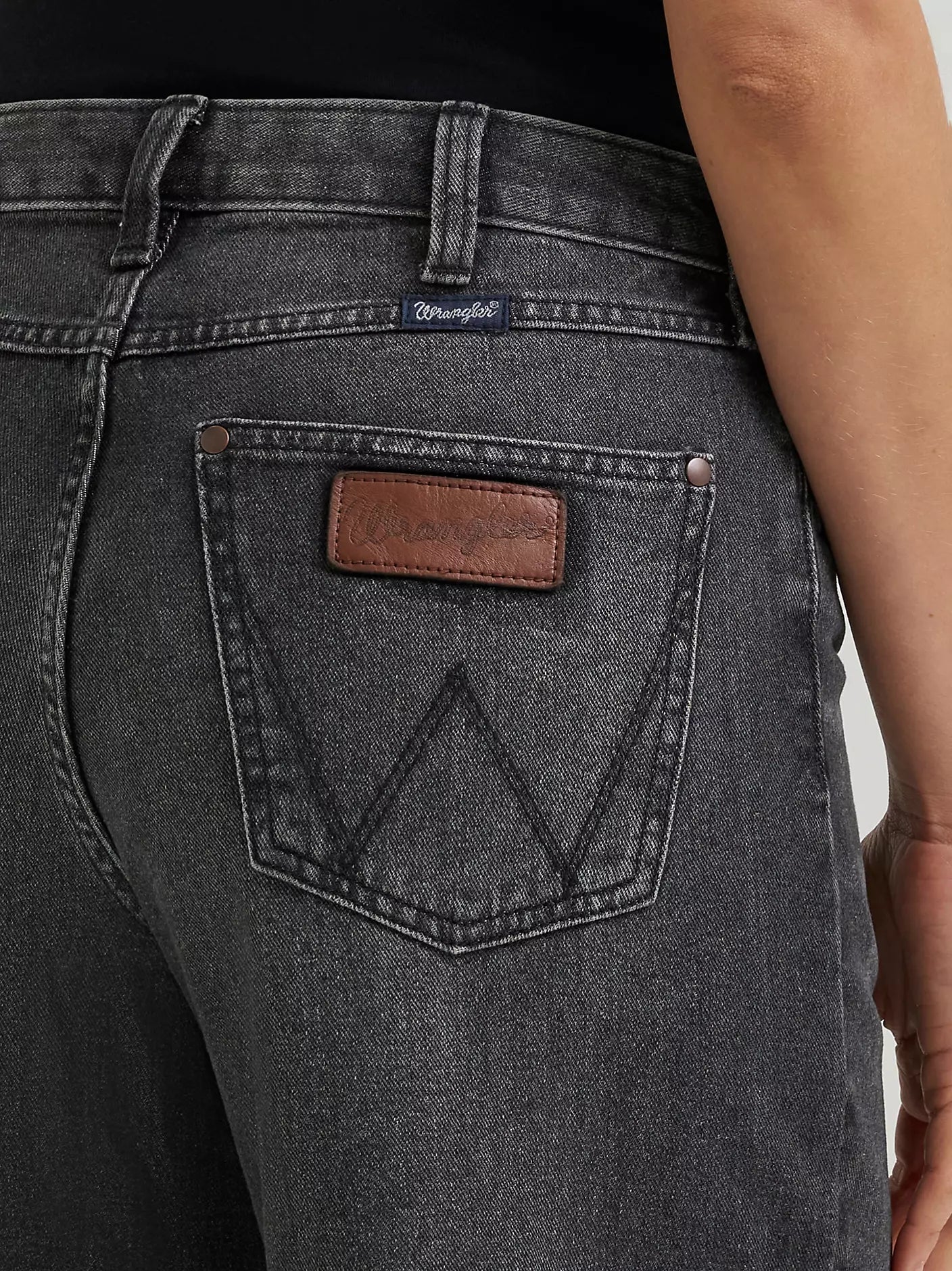 Wrangler Retro® Bailey High Rise Wide Leg Jean in Harper