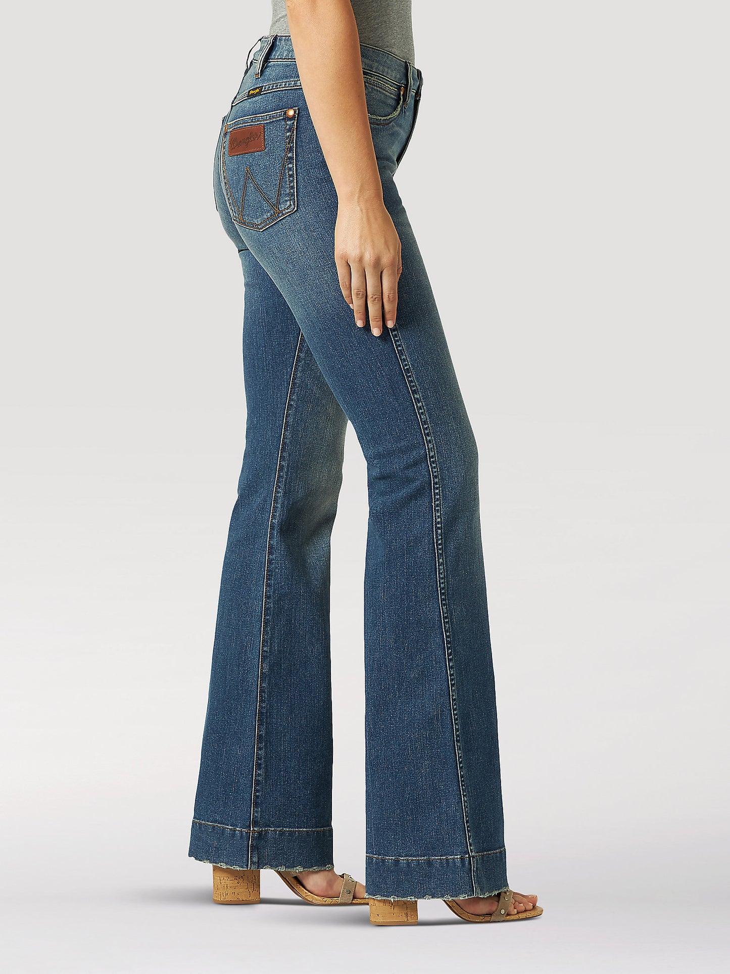 Wrangler Retro Bailey High Rise Trouser Jean in Shelby