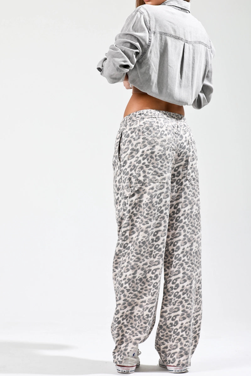 NoaBoa Leopard Printed Cargo Pants