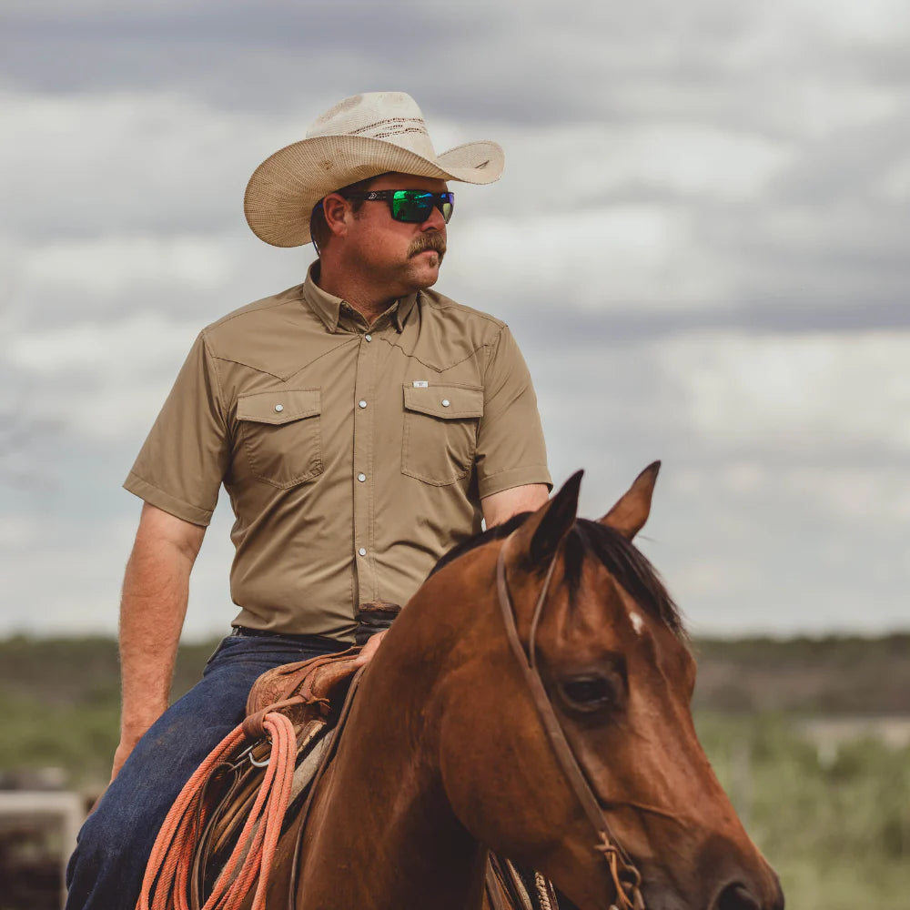 Ferrell Core Short Sleeve Snap Shirt in Khaki