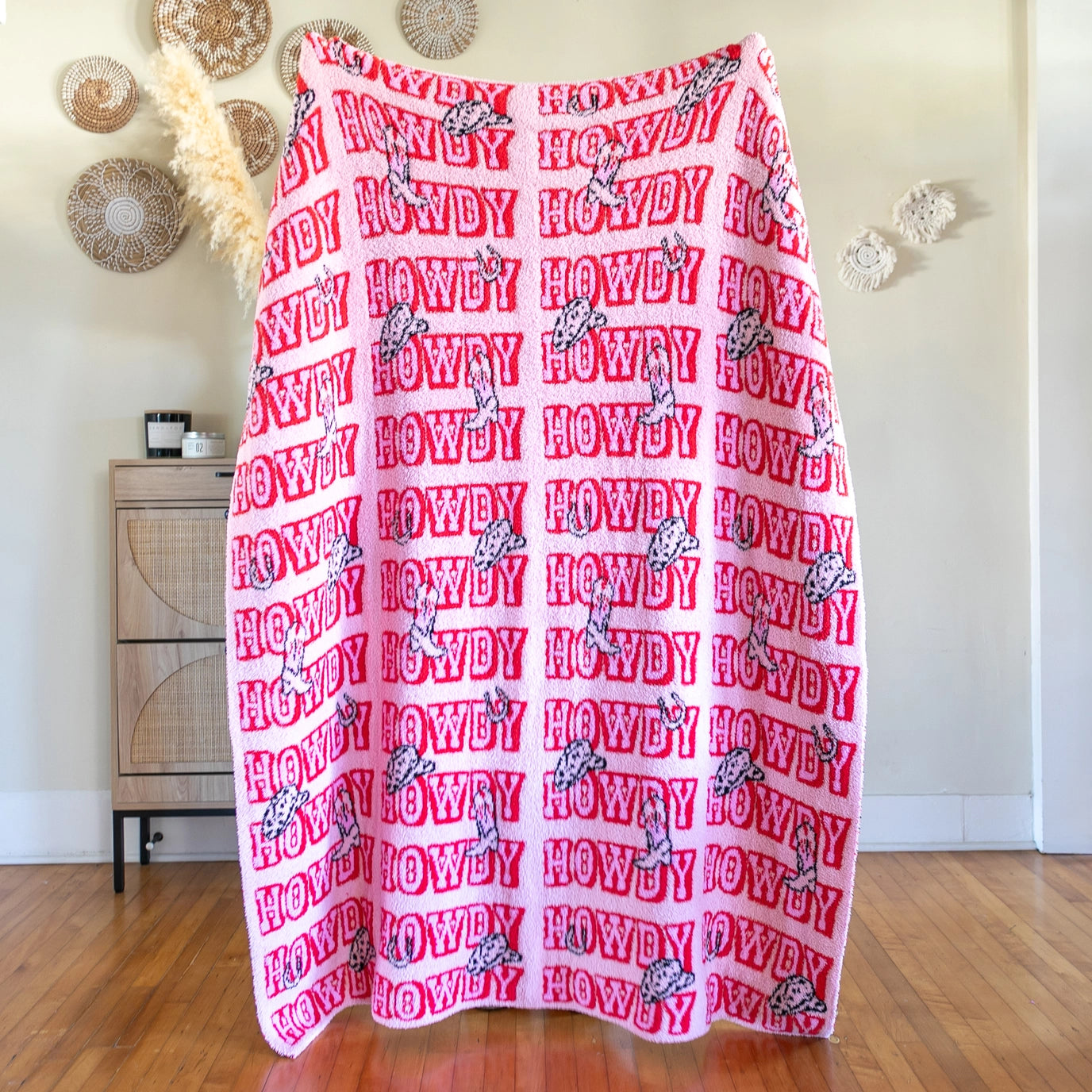 Pink "Howdy" Throw Blanket