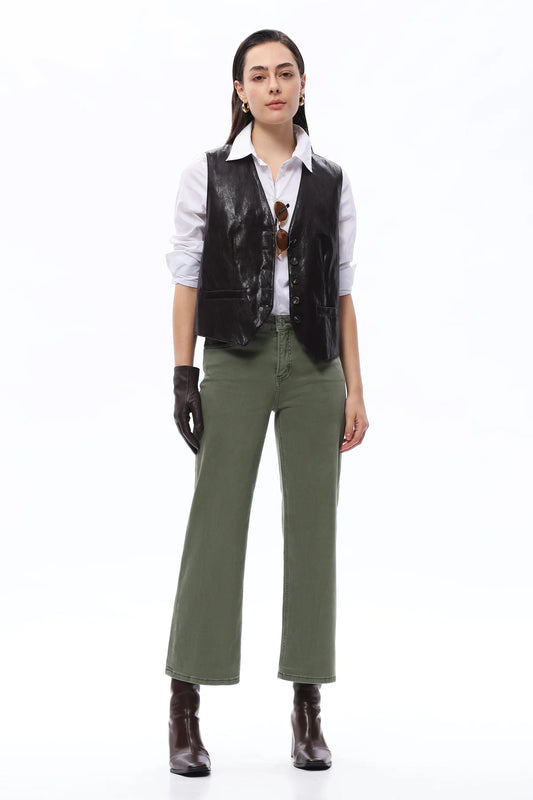 Bayeas Mid Rise Relaxed Cropped Straight Leg Pants in Green