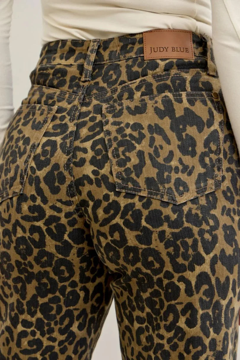 Judy Blue High Waist Retro Leopard Wide Leg Jeans