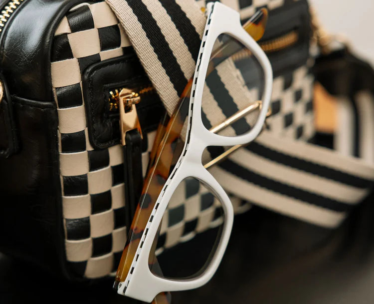 Peepers Bernadette White/Tokyo Tortoise Reading Glasses