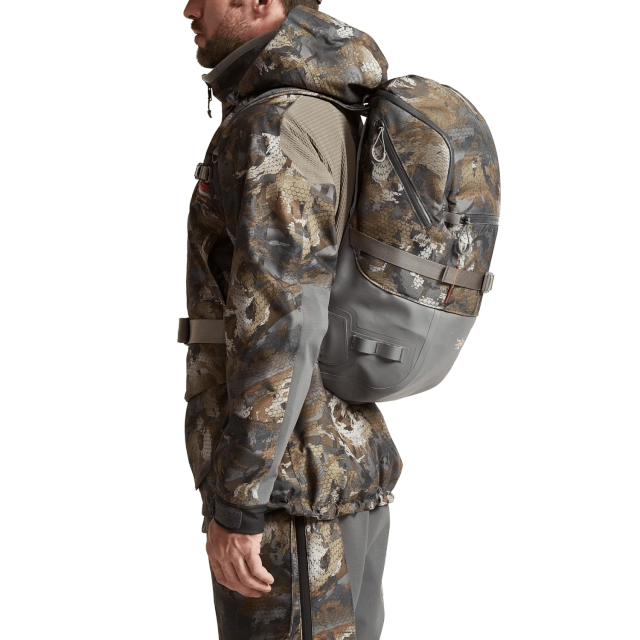Sitka Timber Pack in Optifade Waterfowl Timber