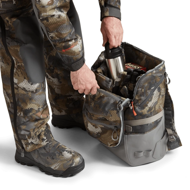 Sitka Timber Pack in Optifade Waterfowl Timber