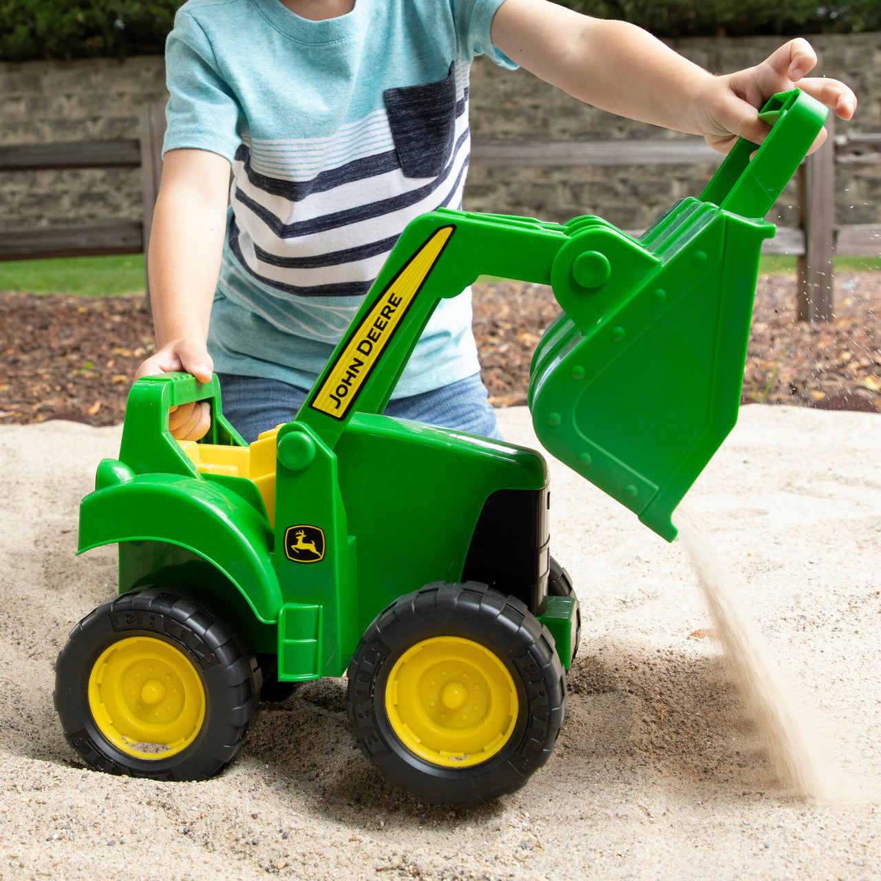 John Deere 15 Inch Big Scoop Tractor