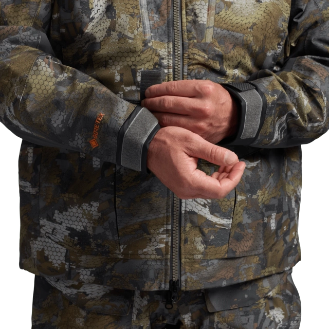 Sitka Hudson Jacket in Optifade Waterfowl Timber