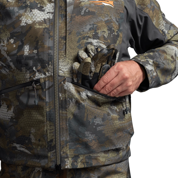 Sitka Delta Wading Jacket in Optifade Waterfowl Timber