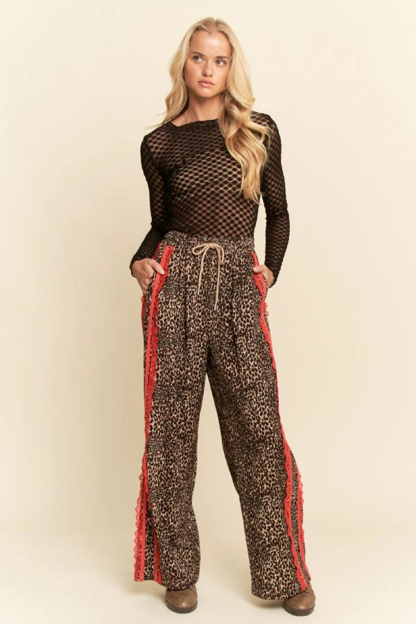 Davi & Dani Lace-Trim Leopard Wide Leg Pants