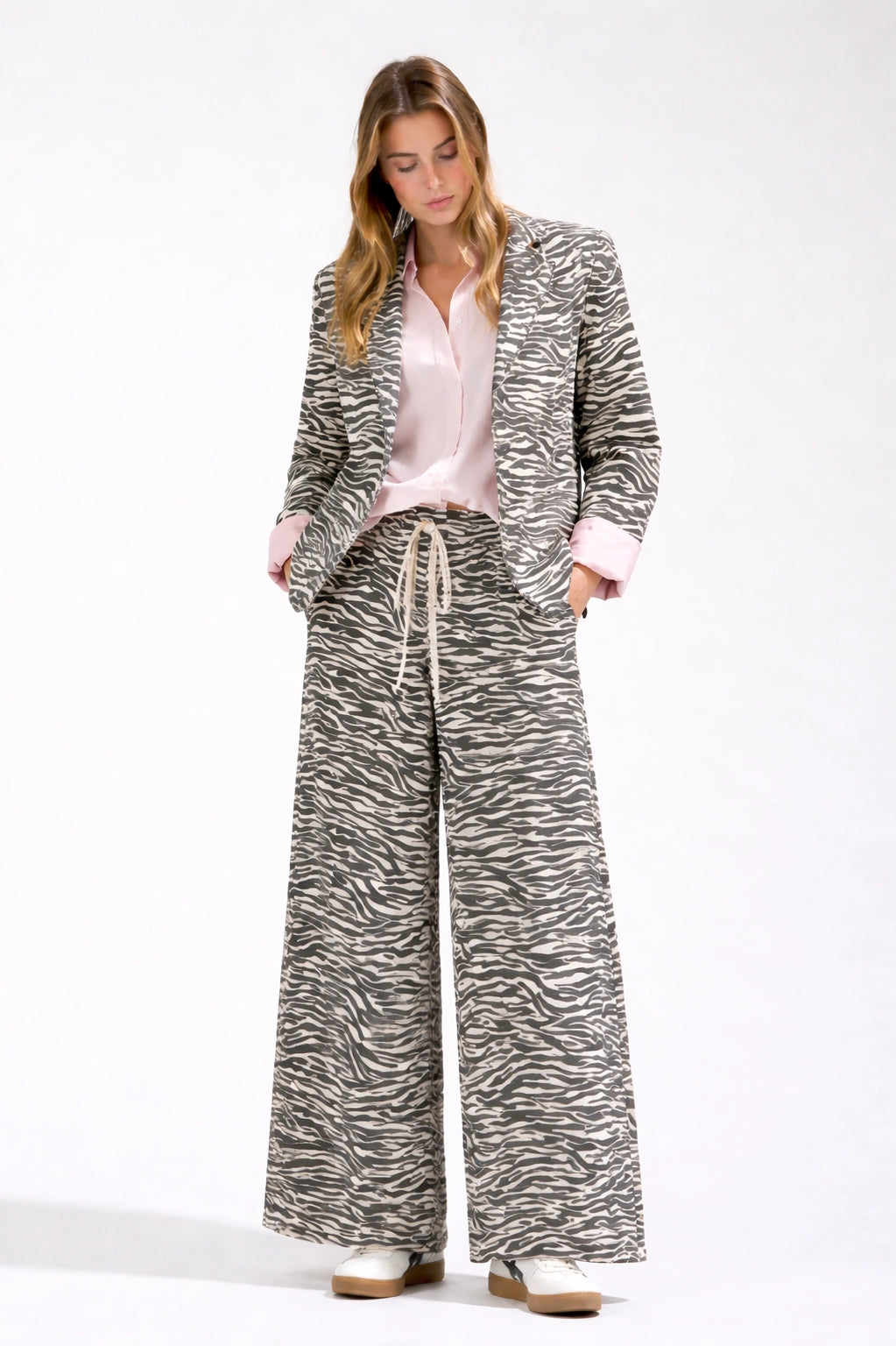 Noaboa Drawstring Waist Tie Wide Pants with Zebra Print