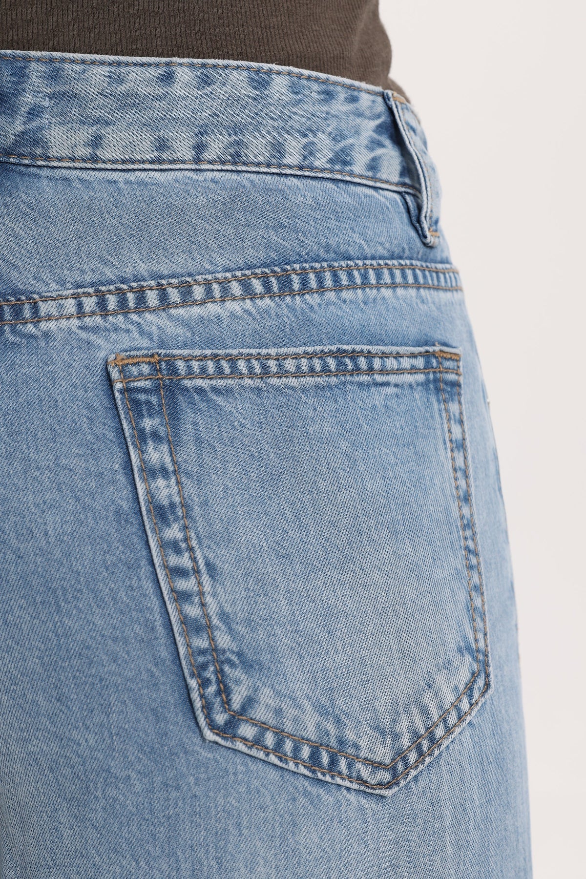 Bayeas New York Jean in Mistral