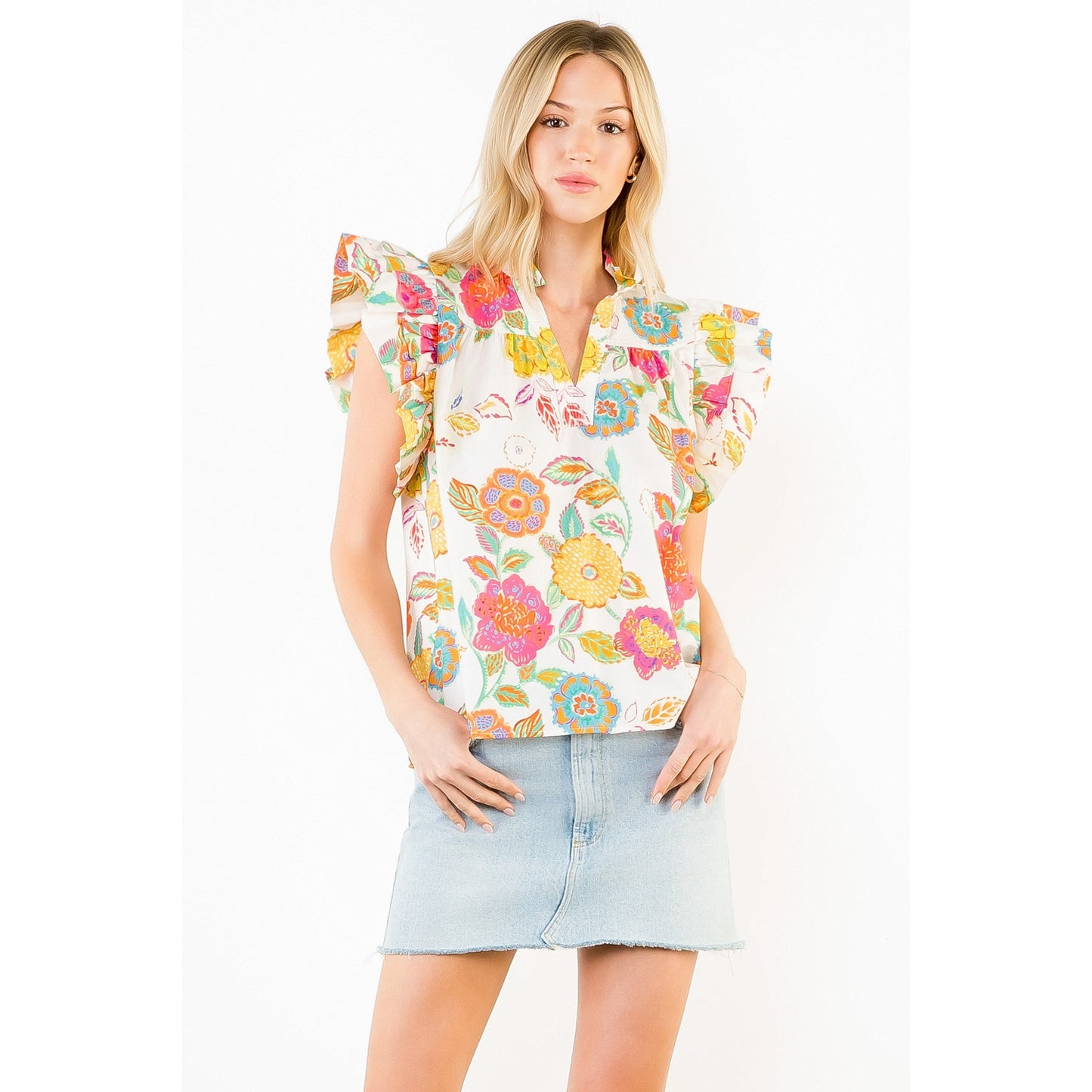 Ruffle Sleeve Floral Pattern Top in Cream