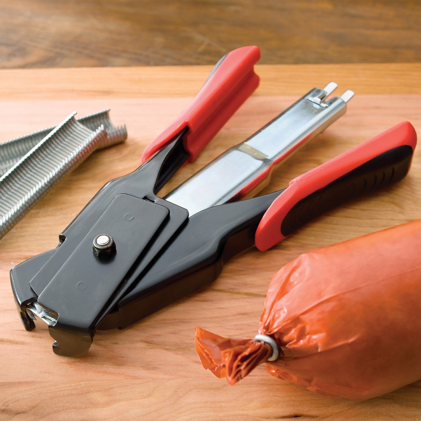 Spring Loaded Pliers & 100 ct. Hog Rings