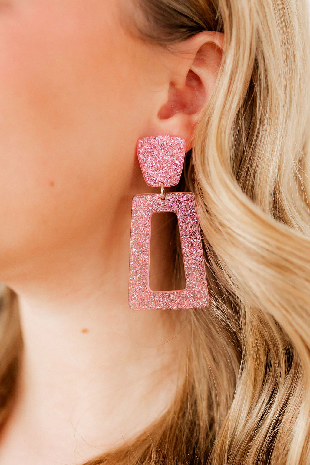 Linny Co Kennedy Pink Glitter Earrings