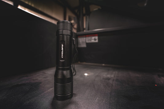 Cyclops TF-800 Tactical Flashlight