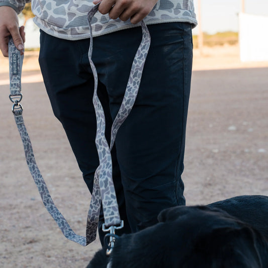 Burlebo Dog Leash in Classic Deer Camo