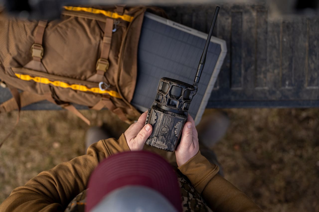 Stealth Cam Revolver Pro 2.0 360° Cellular Trail Camera