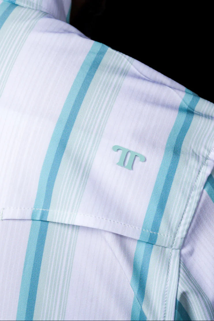 Ferrell The Tristan in Short Sleeve Pearl Snap Shirt in Grey Green