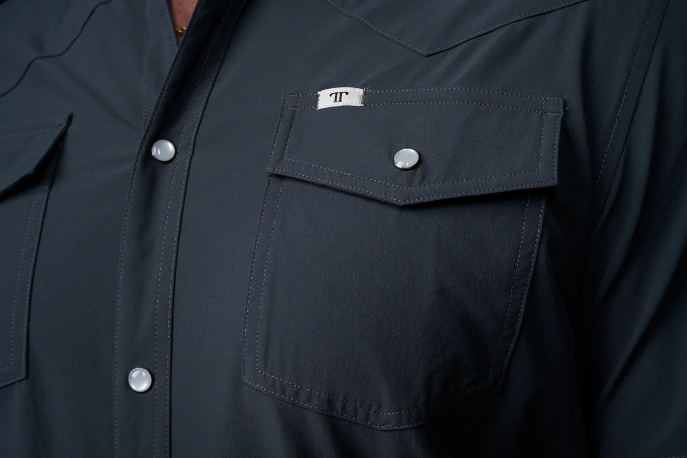 Ferrell Core Short Sleeve Pearl Snap Shirt in Gray
