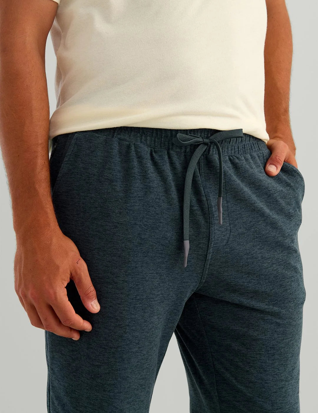 Huk Leeward Fleece Jogger in Sea Storm Heather
