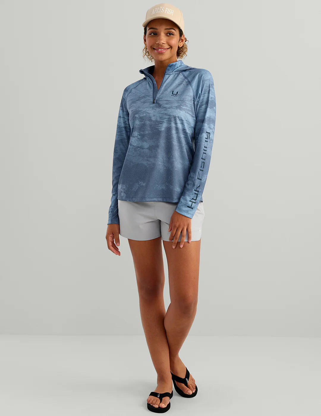 Huk Womens Icon Performance Hoodie in Vintage Indigo Sea Spray
