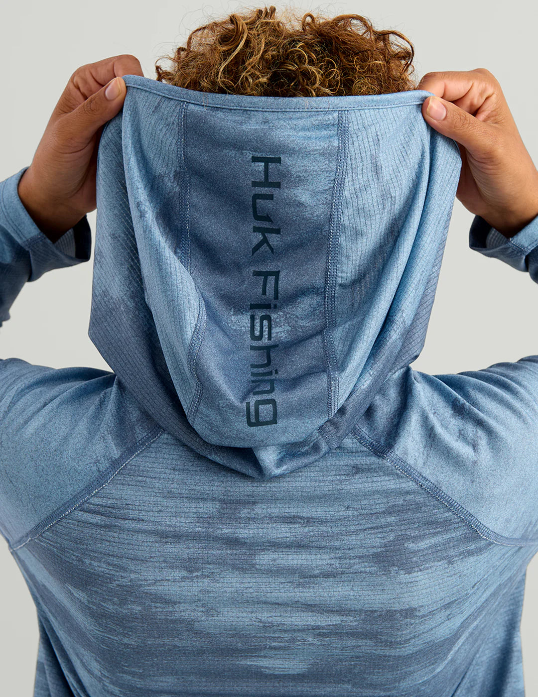 Huk Womens Icon Performance Hoodie in Vintage Indigo Sea Spray