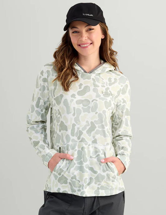 Huk Womens Coldfront+ Hoodie in KC White Camo