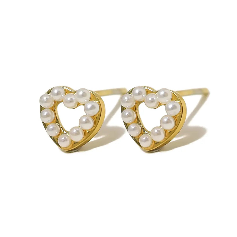 Linny Co Talia Heart Pearl Earrings