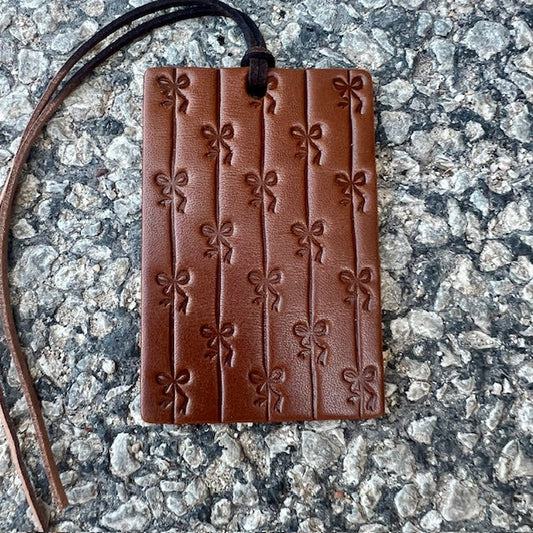 Callahan Leather Co. Rectangle Bow Freshie