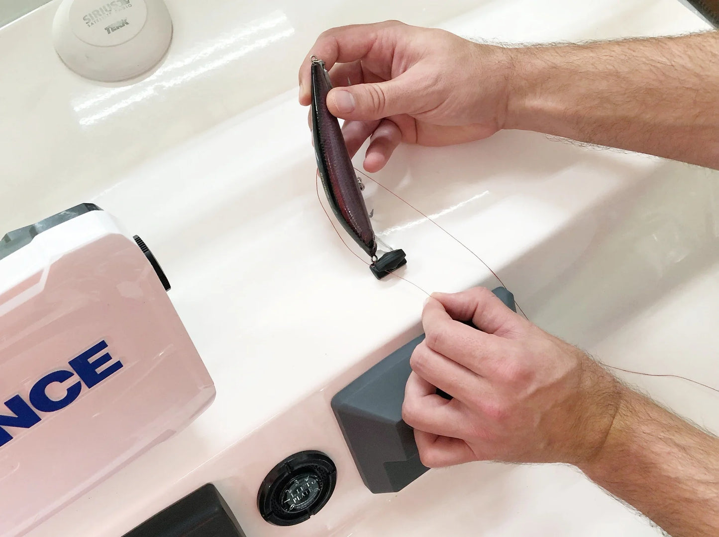 Line Cutterz Ceramic Blade Peel & Stick Flat Mount