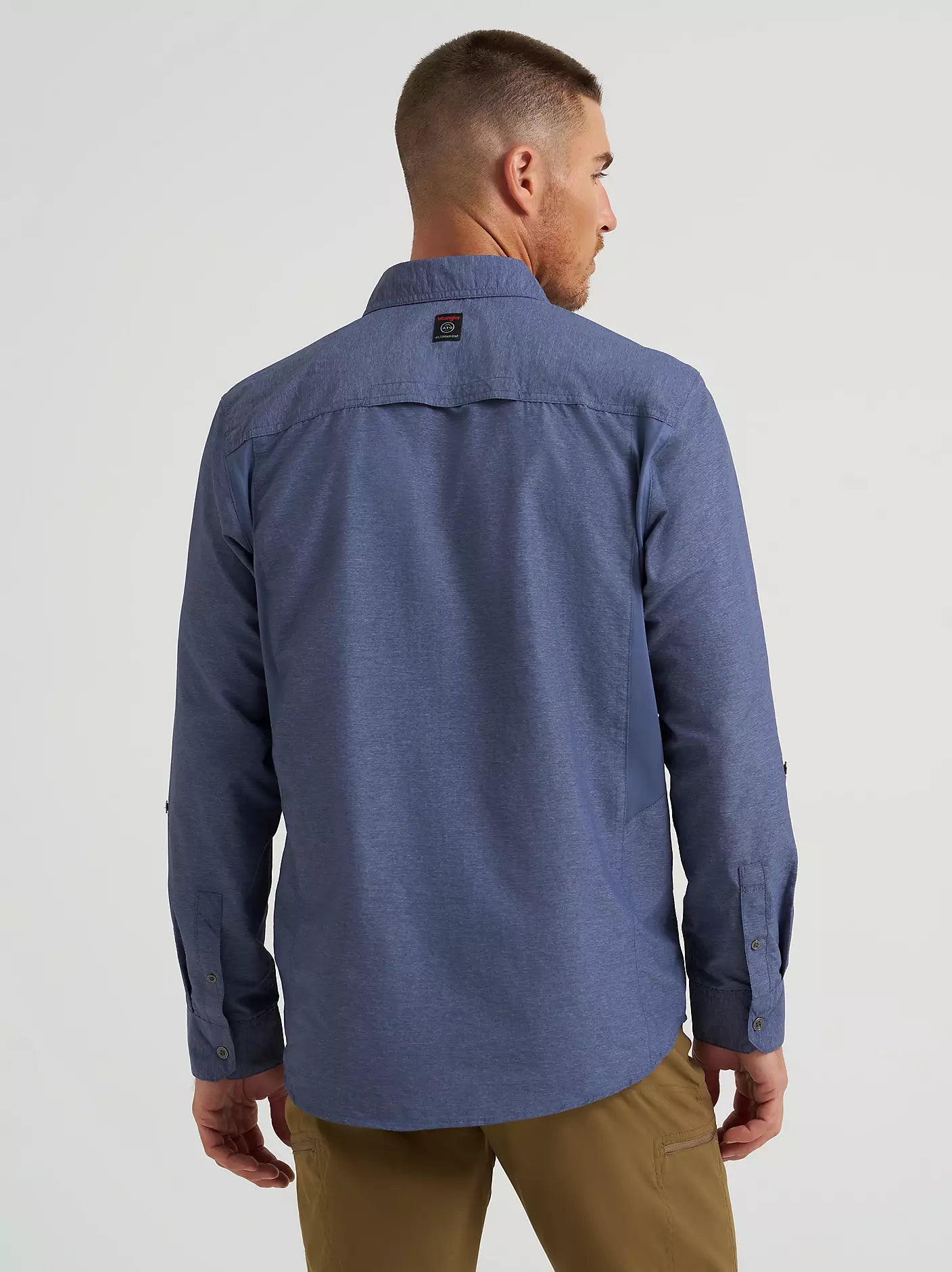 Wrangler ATG™ Men's Mixed Material Shirt in Vintage Indigo