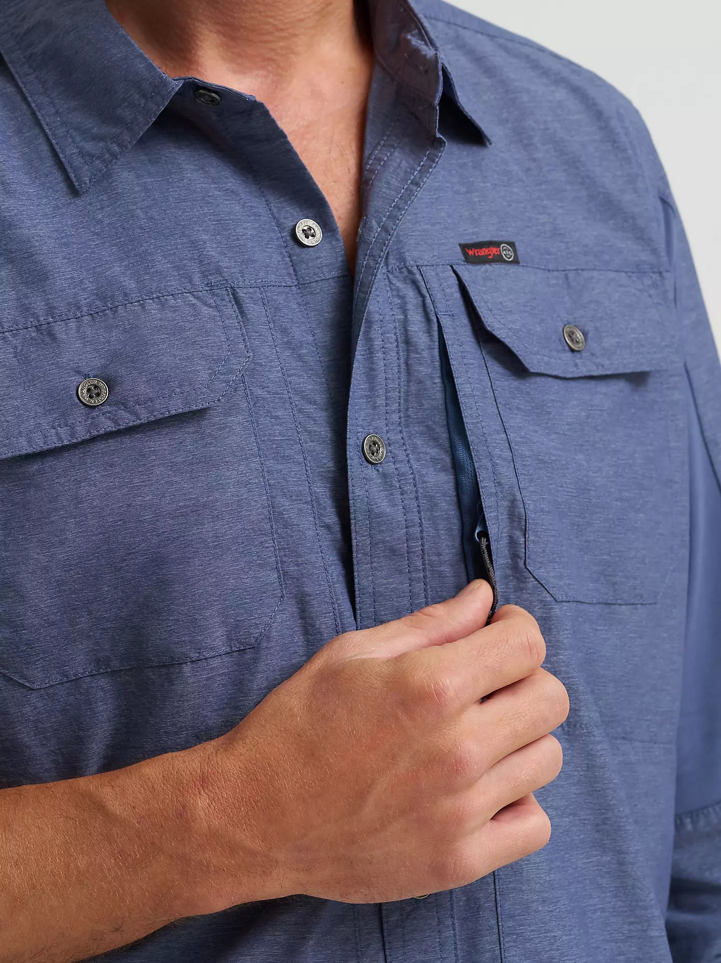 Wrangler ATG™ Men's Mixed Material Shirt in Vintage Indigo
