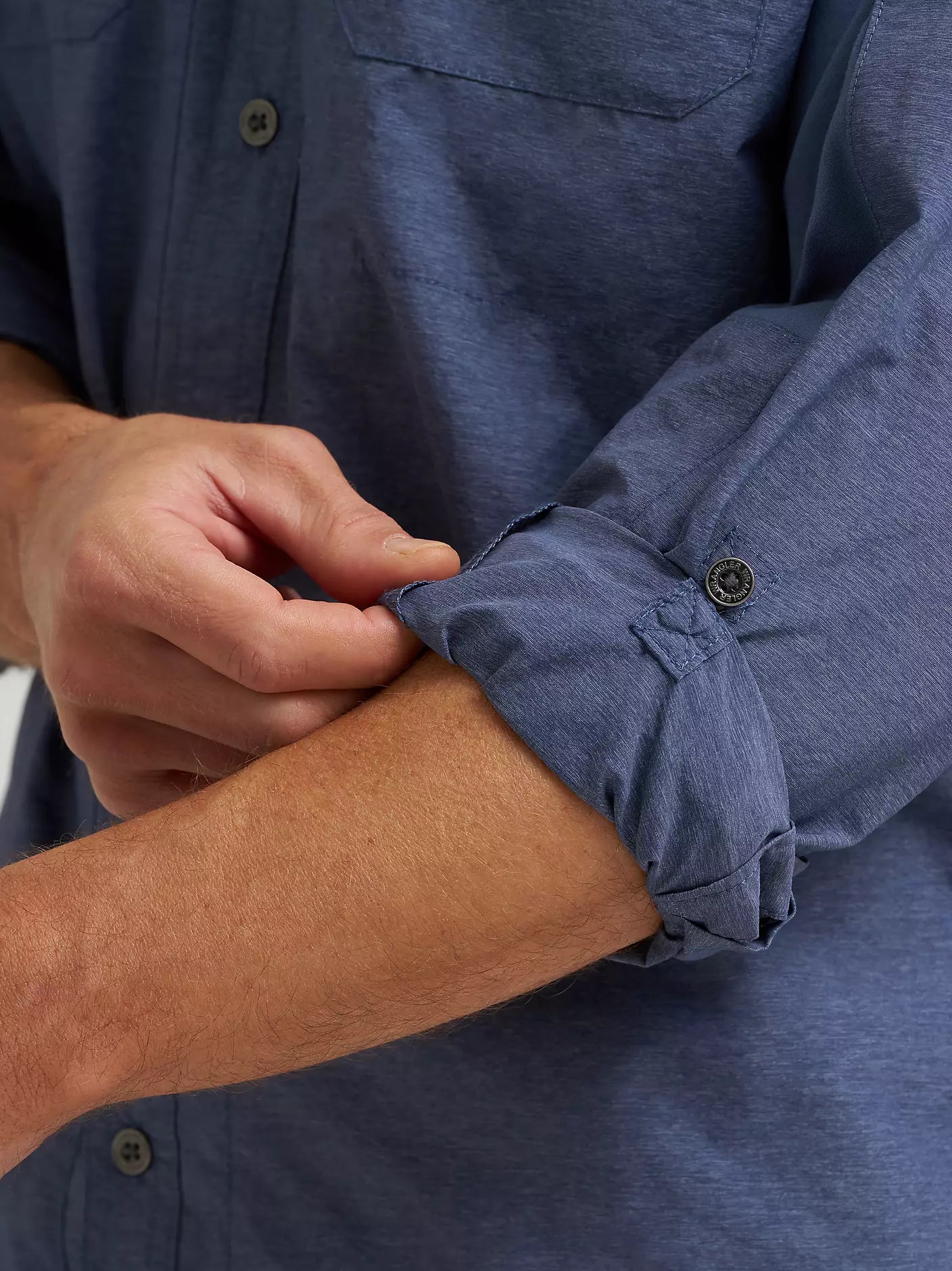Wrangler ATG™ Men's Mixed Material Shirt in Vintage Indigo