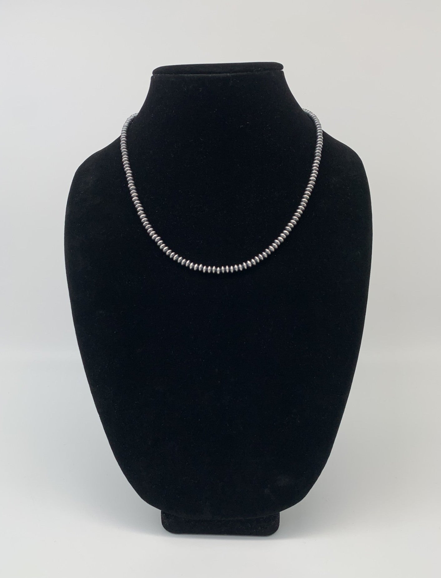 20" Navajo Pearl Necklace