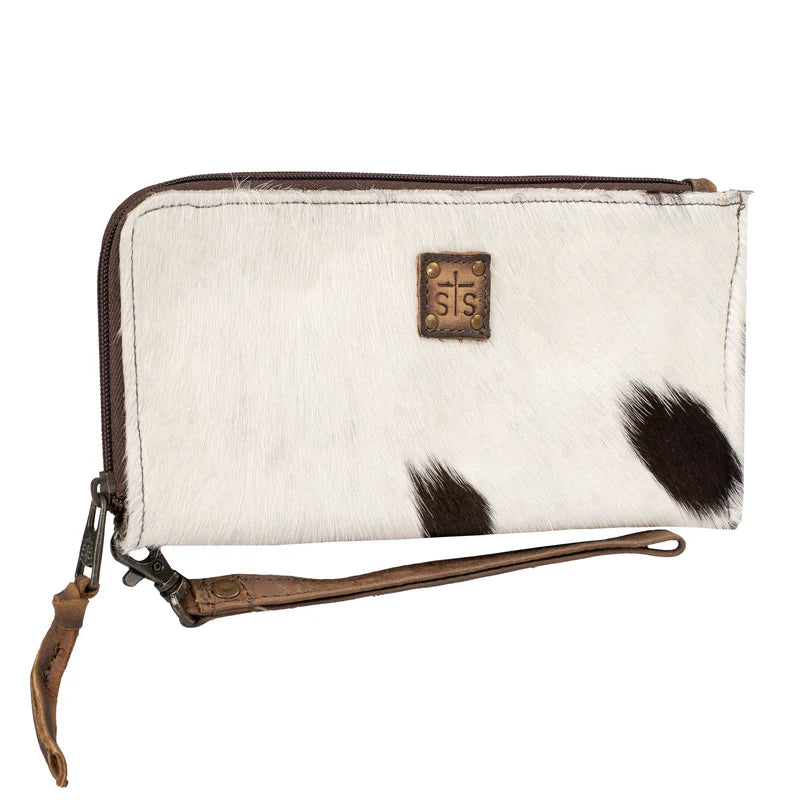 STS Ranchwear Cowhide Clutch