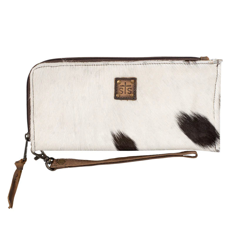 STS Ranchwear Cowhide Clutch