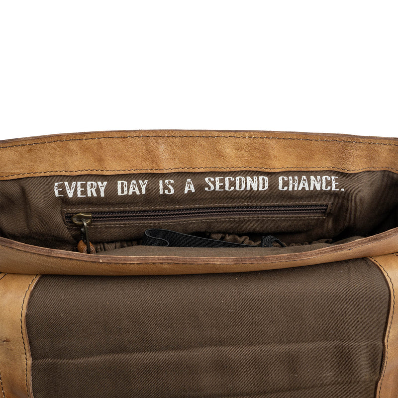 STS Ranchwear Bandera Tan Dakota Crossbody